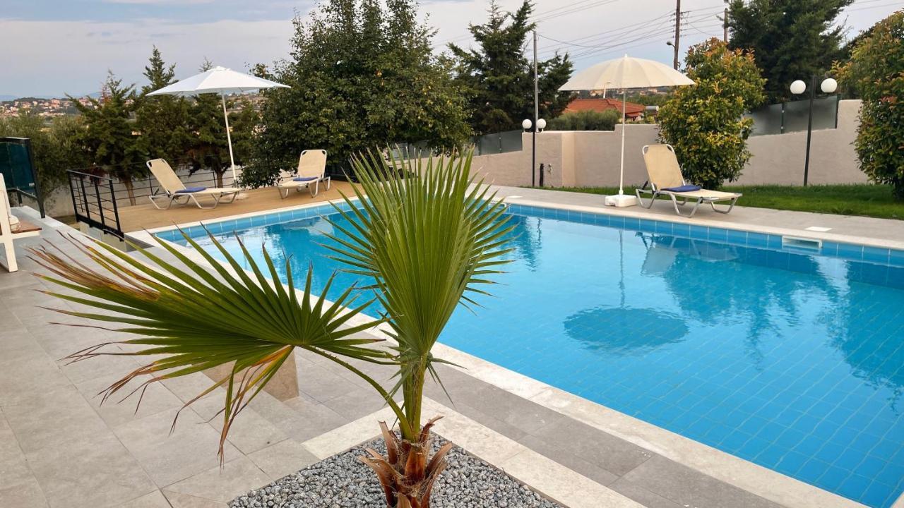 Serenity House Epanomi Luaran gambar