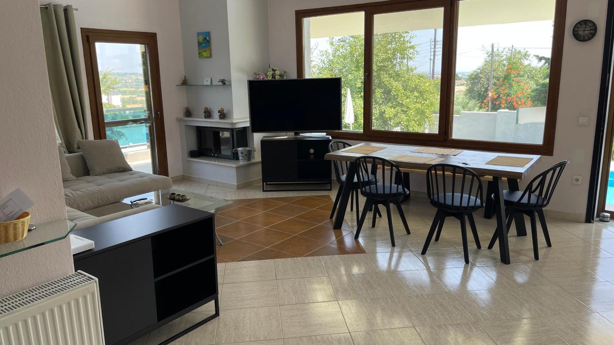 Serenity House Epanomi Luaran gambar
